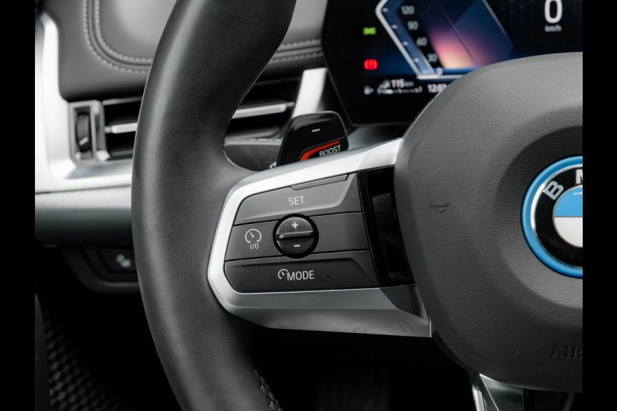 BMW X1 xDrive25e M-Sport - Pano - Memory + Masssagezetel - Driving Ass Prof
