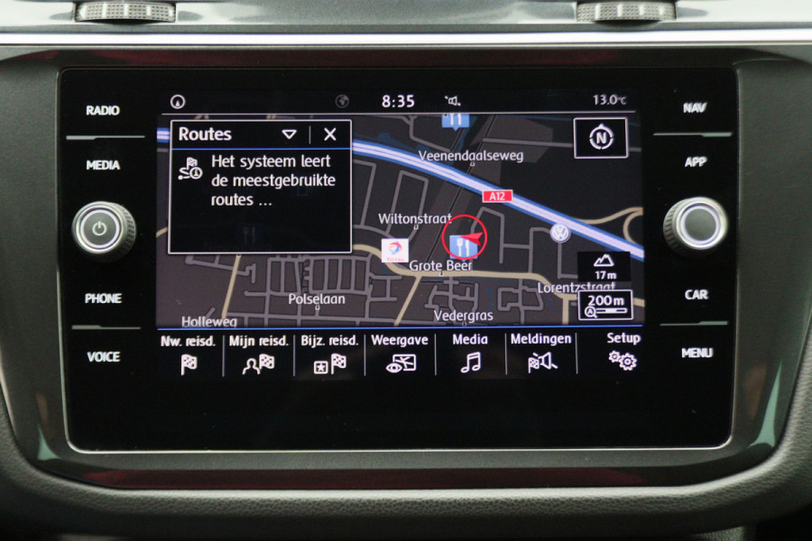 Volkswagen Tiguan 1.5 TSI ACT Comfortline Business LED, Navigatie, ACC, Trekhaak, Lane Assist, PDC