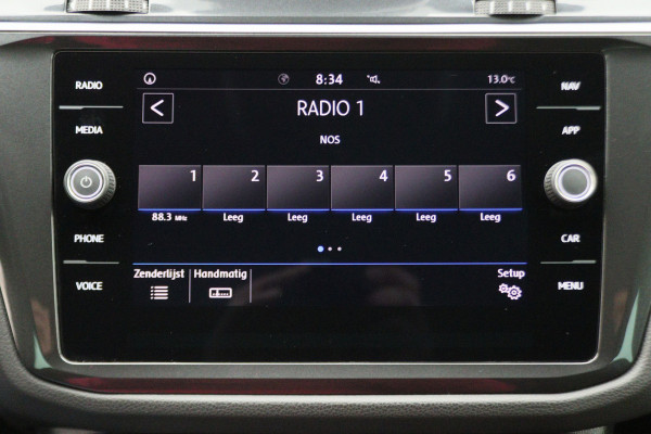 Volkswagen Tiguan 1.5 TSI ACT Comfortline Business LED, Navigatie, ACC, Trekhaak, Lane Assist, PDC