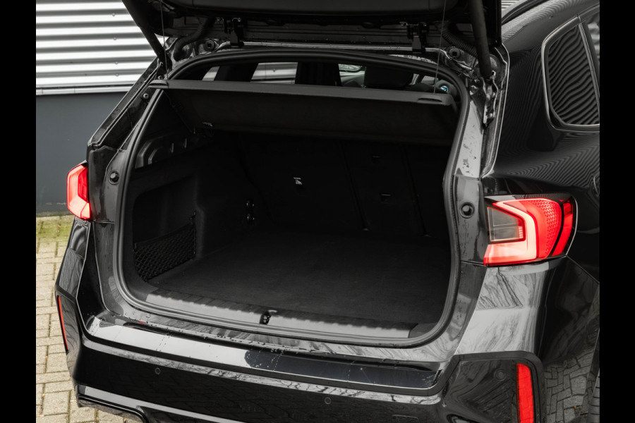 BMW X1 xDrive25e M-Sport - Pano - Memory + Masssagezetel - Driving Ass Prof