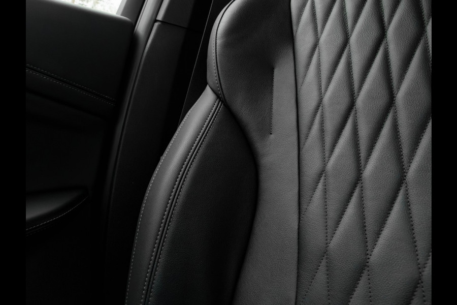 BMW X1 xDrive25e M-Sport - Pano - Memory + Masssagezetel - Driving Ass Prof