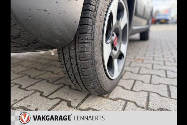 Fiat Panda 1.0 Hybrid Cross (BOVAG/RIJKLAARPRIJS)