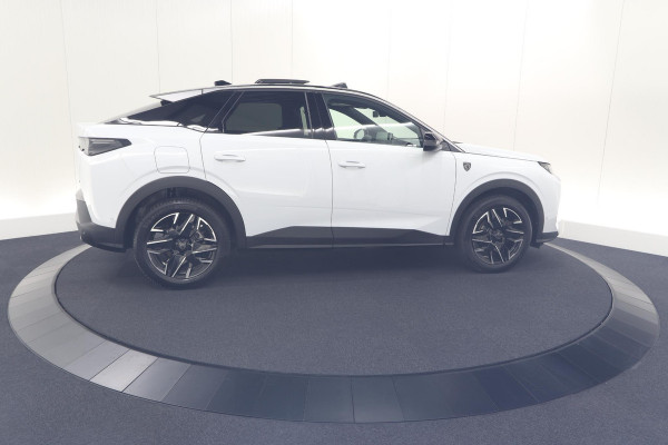 Peugeot 3008 1.2 Hybrid 136 GT | Panoramdak | 360 Camera | Focal | Elektrische Kofferklep | Allseason Banden