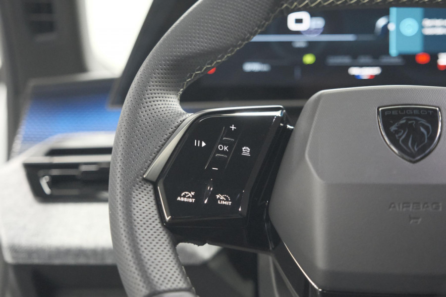 Peugeot 3008 1.2 Hybrid 136 GT | Panoramdak | 360 Camera | Focal | Elektrische Kofferklep | Allseason Banden