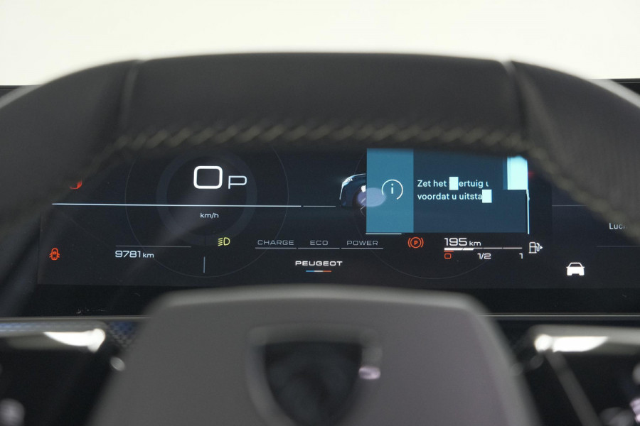 Peugeot 3008 1.2 Hybrid 136 GT | Panoramdak | 360 Camera | Focal | Elektrische Kofferklep | Allseason Banden