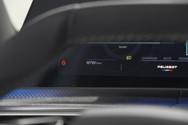 Peugeot 3008 1.2 Hybrid 136 GT | Panoramdak | 360 Camera | Focal | Elektrische Kofferklep | Allseason Banden
