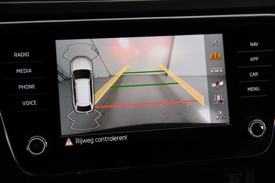 Škoda Superb Combi 1.4 TSI iV Hybrid *1ste Eigenaar*Navigatie*Stoelverwarming*