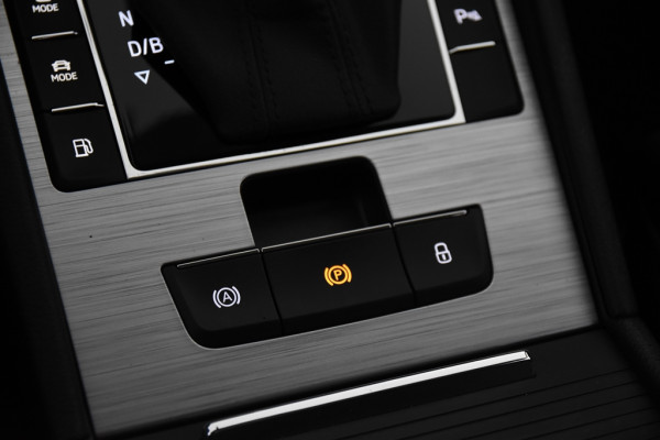 Škoda Superb Combi 1.4 TSI iV Hybrid *1ste Eigenaar*Navigatie*Stoelverwarming*