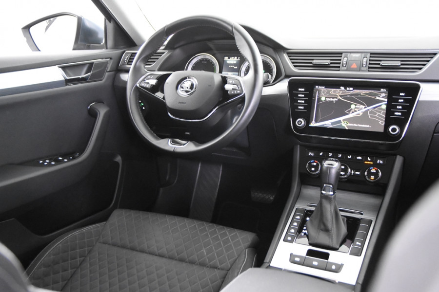 Škoda Superb Combi 1.4 TSI iV Hybrid *1ste Eigenaar*Navigatie*Stoelverwarming*