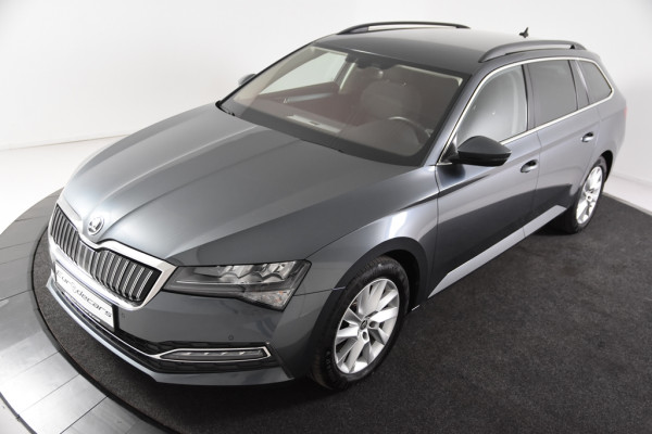 Škoda Superb Combi 1.4 TSI iV Hybrid *1ste Eigenaar*Navigatie*Stoelverwarming*