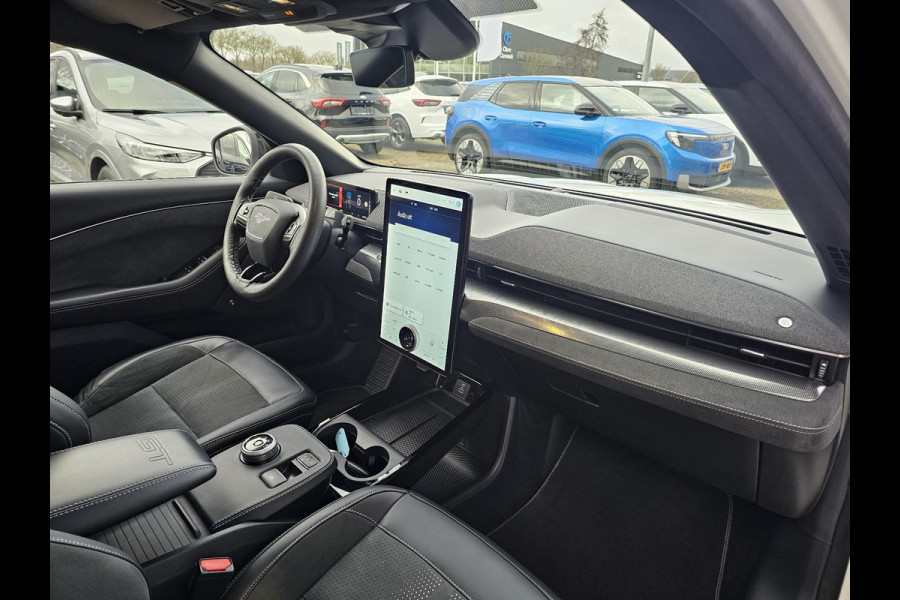 Ford Mustang Mach-E GT Extended AWD 98 kWh 487 pk | Alcantara leder | Full led | Adaptive cruise control | Camera | 20'' design velgen | Elektrisch bedienbare achterklep etc.