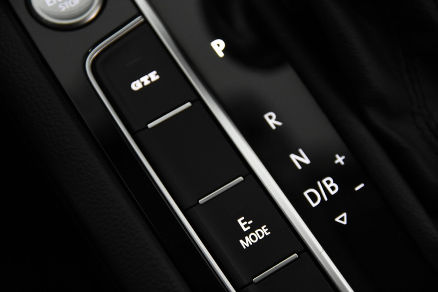 Volkswagen Passat Variant 1.4 TSI GTE DSG *1ste Eigenaar*Ambiente*Navigatie*