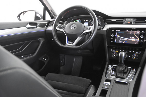 Volkswagen Passat Variant 1.4 TSI GTE Highline *1ste Eigenaar*Leer*Navigatie*Trekhaak*