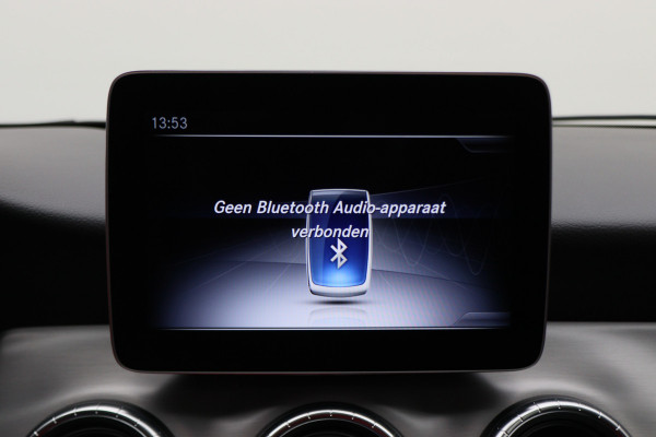 Mercedes-Benz CLA-Klasse Shooting Brake 180 Business Solution AMG Night Upgrade Automaat Panoramadak, LED, Camera, Navigatie, Stoelverwarming, PDC, 18"