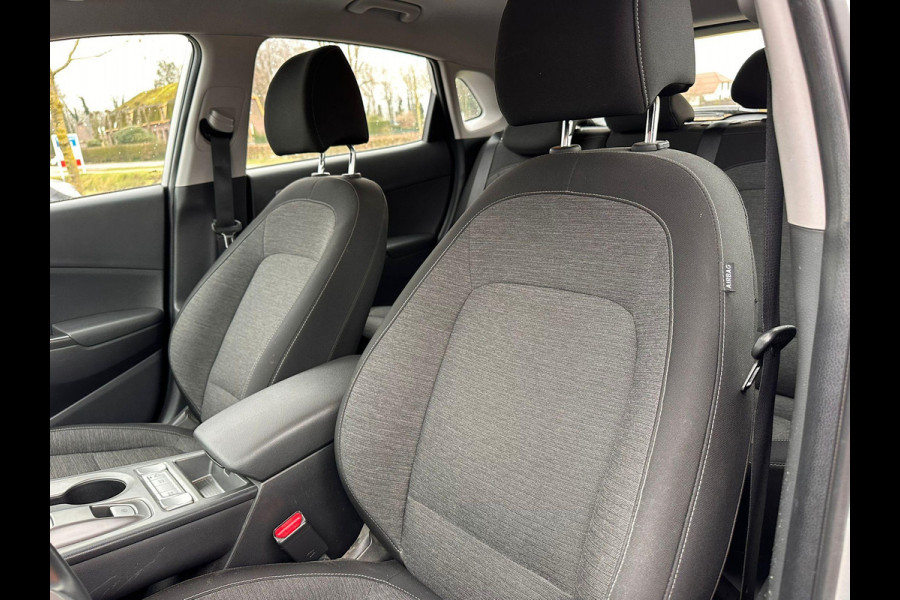 Hyundai Kona EV Comfort 64 kWh | SOH: 95,3% | 3 Fase | Warmtepomp | Navi | Adaptive CC | Climate |