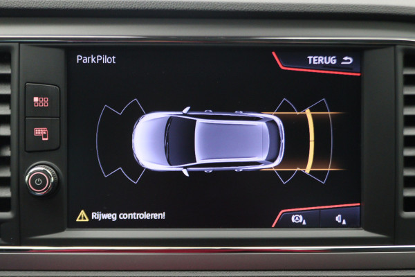 Seat Leon ST 1.0 EcoTSI Style Business Intense Climate, Apple Carplay, Keyless, Trekhaak, PDC