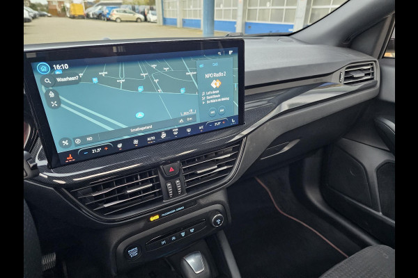 Ford FOCUS Wagon 1.0 EcoBoost Hybrid ST Line X 155pk | Trekhaak afneembaar | Panoramadak | Bang&Olufsen | Adaptive cruise control | Winter Pack | All season banden | Camera
