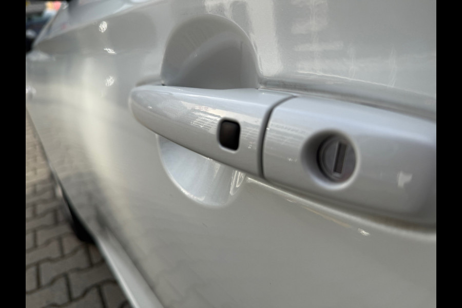 Suzuki Swift 1.2 Style Smart Hybrid Automaat (BOVAG/RIJKLAARPRIJS)