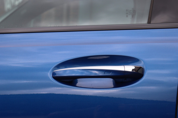 Mercedes-Benz EQB 350 4MATIC AMG Line 71 kWh | 7pers. | Distronic | Panoramadak | Memory | Burmester | HUD | Surround Camera | Verwarmd Stuurwiel | Nightpakket | Augmented Reality |