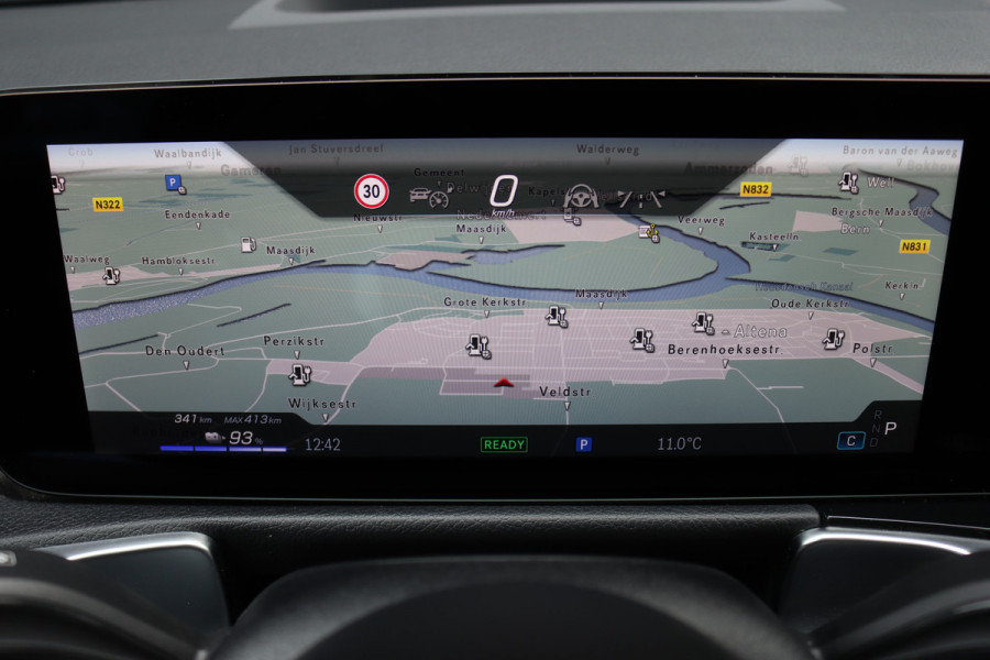 Mercedes-Benz EQB 350 4MATIC AMG Line 71 kWh | 7pers. | Distronic | Panoramadak | Memory | Burmester | HUD | Surround Camera | Verwarmd Stuurwiel | Nightpakket | Augmented Reality |