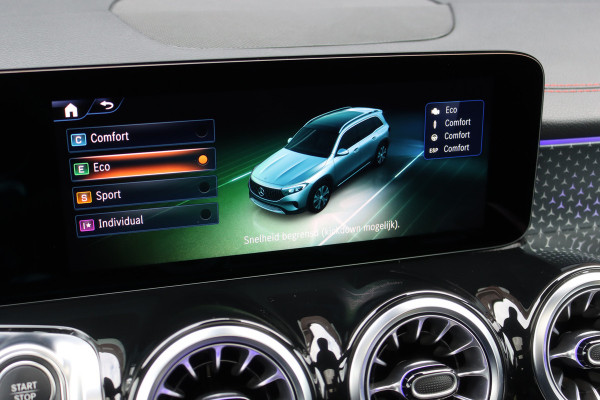 Mercedes-Benz EQB 350 4MATIC AMG Line 71 kWh | 7pers. | Distronic | Panoramadak | Memory | Burmester | HUD | Surround Camera | Verwarmd Stuurwiel | Nightpakket | Augmented Reality |