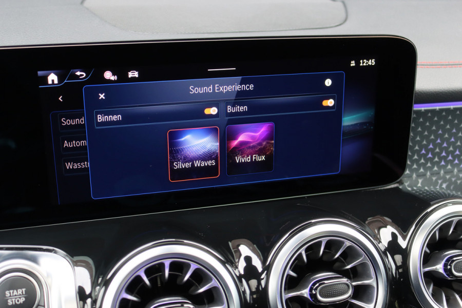 Mercedes-Benz EQB 350 4MATIC AMG Line 71 kWh | 7pers. | Distronic | Panoramadak | Memory | Burmester | HUD | Surround Camera | Verwarmd Stuurwiel | Nightpakket | Augmented Reality |