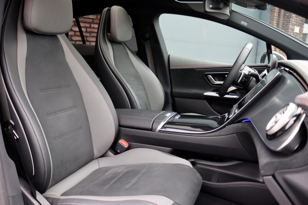 Mercedes-Benz EQE 300 AMG Line 90 kWh | Airmatic | Distronic | Panoramadak | Warmtepomp | Memory | Keyless Go | Camera | Dodehoekassistent | High Perf. LED |