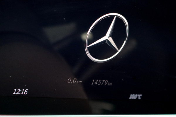 Mercedes-Benz EQE 300 AMG Line 90 kWh | Airmatic | Distronic | Panoramadak | Warmtepomp | Memory | Keyless Go | Camera | Dodehoekassistent | High Perf. LED |
