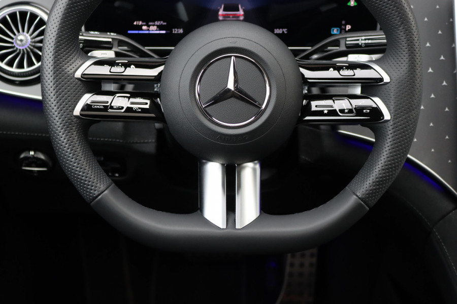 Mercedes-Benz EQE 300 AMG Line 90 kWh | Airmatic | Distronic | Panoramadak | Warmtepomp | Memory | Keyless Go | Camera | Dodehoekassistent | High Perf. LED |