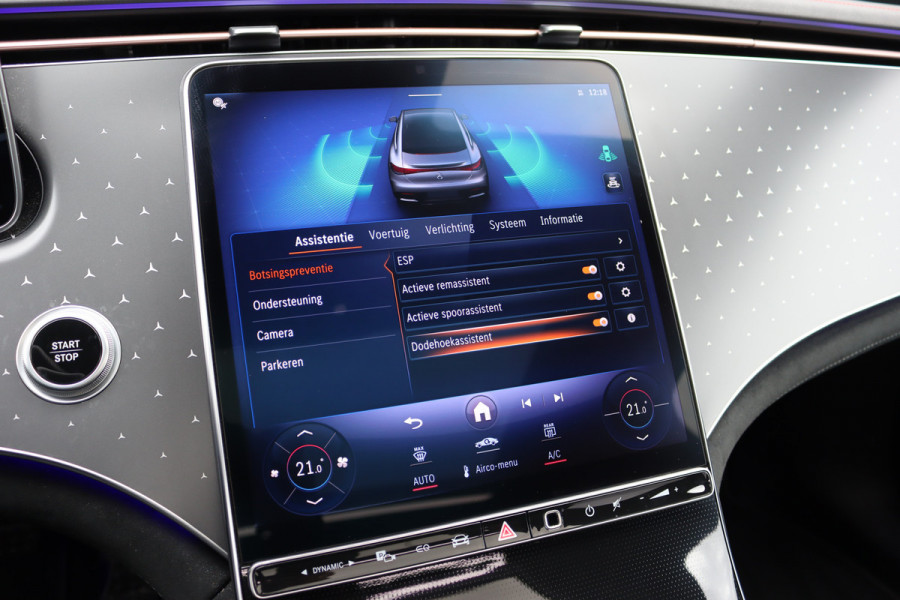 Mercedes-Benz EQE 300 AMG Line 90 kWh | Airmatic | Distronic | Panoramadak | Warmtepomp | Memory | Keyless Go | Camera | Dodehoekassistent | High Perf. LED |
