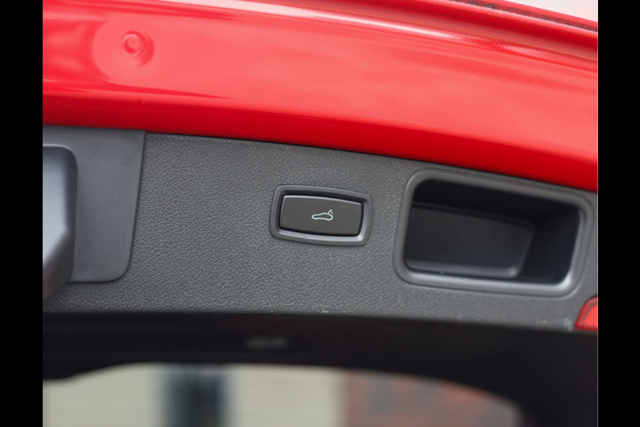 Porsche Macan 2.0 | Sport Chrono - Pano - Luchtvering