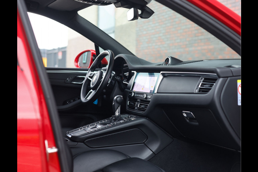 Porsche Macan 2.0 | Sport Chrono - Pano - Luchtvering