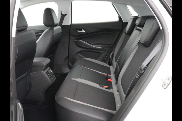 Opel Grandland X 1.6 Turbo Hybrid Business Edition | Trekhaak | Navigatie | Carplay | Parkeerhulp | Full LED | Cruise control | Bluetooth | Climate control | PHEV | Plug In
