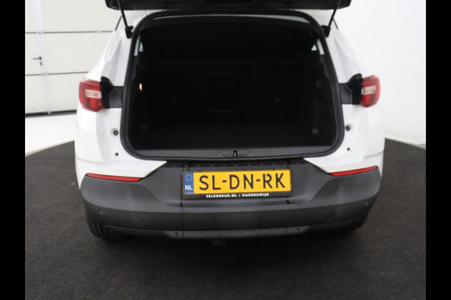 Opel Grandland X 1.6 Turbo Hybrid Business Edition | Trekhaak | Navigatie | Carplay | Parkeerhulp | Full LED | Cruise control | Bluetooth | Climate control | PHEV | Plug In