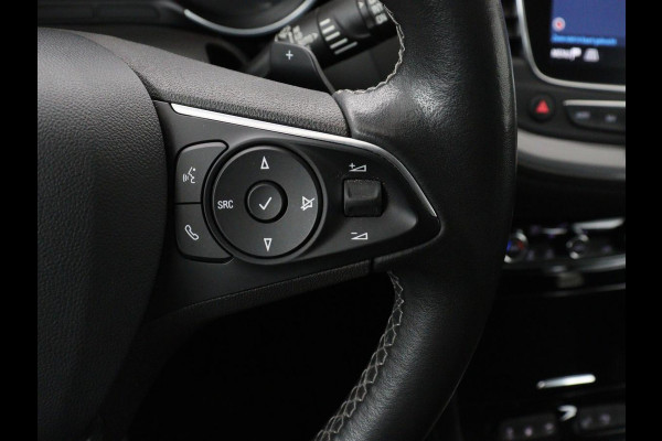 Opel Grandland X 1.6 Turbo Hybrid Business Edition | Trekhaak | Navigatie | Carplay | Parkeerhulp | Full LED | Cruise control | Bluetooth | Climate control | PHEV | Plug In
