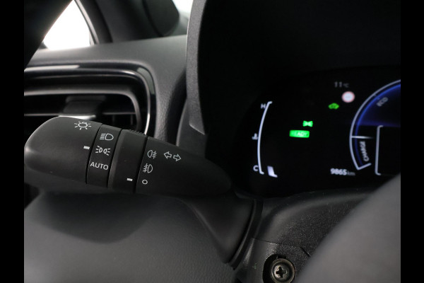 Toyota Yaris Cross 1.5 Hybrid 115 Dynamic | Stuur- & Stoelverwarming | Apple Carplay & AndroidAUTO | Camera