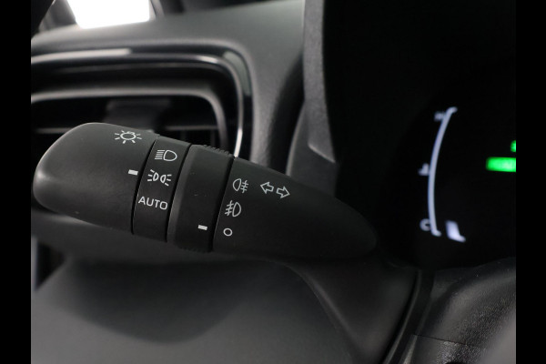 Toyota Yaris Cross 1.5 Hybrid 115 Dynamic | Stuur- & Stoelverwarming | Apple Carplay & AndroidAUTO | Camera