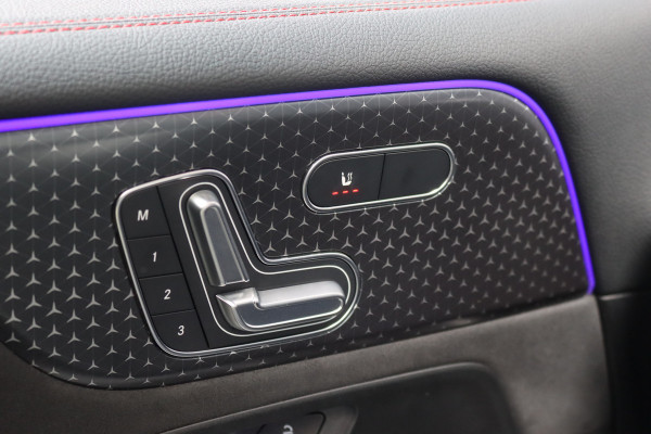 Mercedes-Benz EQB 350 4MATIC AMG Line 71 kWh | Distronic | Panoramadak | Burmester | Memory | HUD | Surround Camera | Verwarmd Stuurwiel | Nightpakket | Augmented Reality |