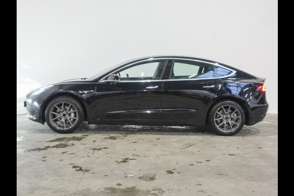 Tesla Model 3 Standard RWD Plus 60 kWh | Navigatie | Panorama dak | 360 camera | Parkeersensoren | Stoelverwarming | Ledverlichting | Leder | Climate Control | HANDEL / EXPORT!