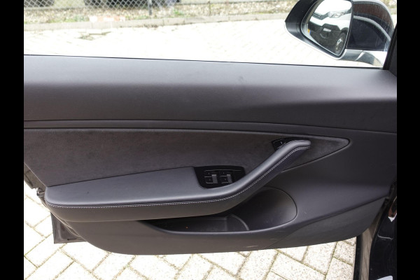 Tesla Model 3 Standard RWD Plus 60 kWh | Navigatie | Panorama dak | 360 camera | Parkeersensoren | Stoelverwarming | Ledverlichting | Leder | Climate Control | HANDEL / EXPORT!