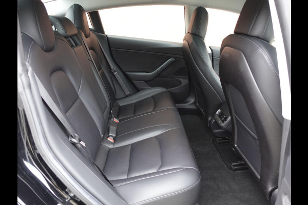 Tesla Model 3 Standard RWD Plus 60 kWh | Navigatie | Panorama dak | 360 camera | Parkeersensoren | Stoelverwarming | Ledverlichting | Leder | Climate Control | HANDEL / EXPORT!