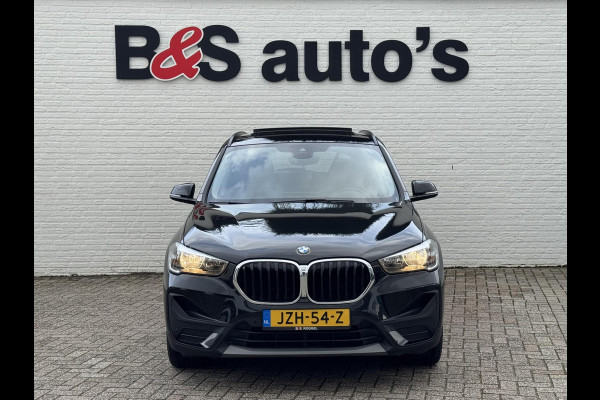 BMW X1 SDrive 1.8i High Executive Head Up display Climate Cruise Pano Leer Navi PDC voor en achter