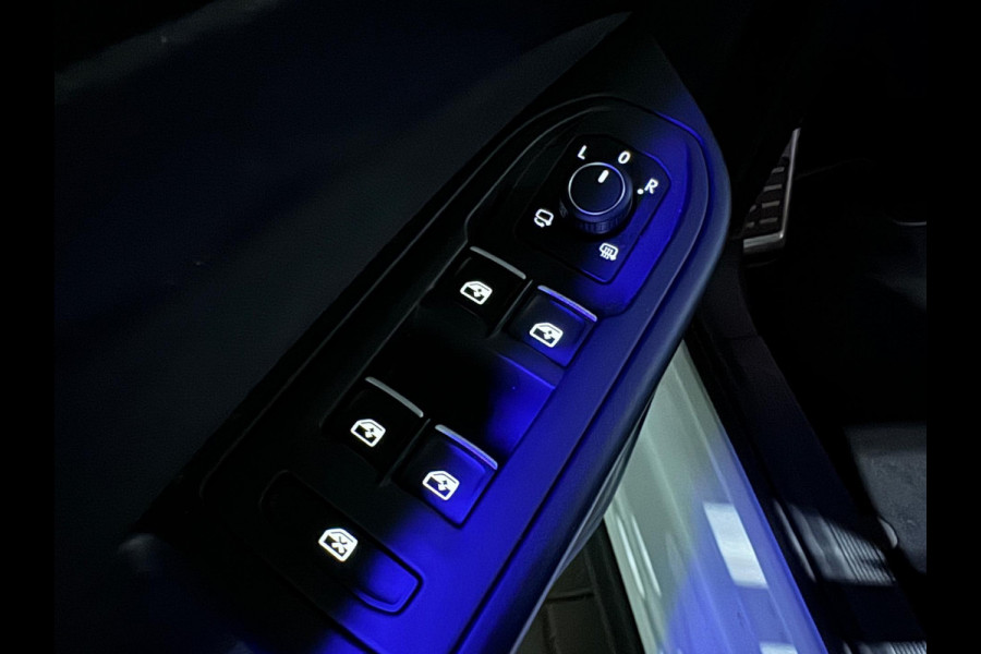 Volkswagen Golf 1.4 eHybrid GTE Pano|Camera|HuD|IQ|Dodehoek