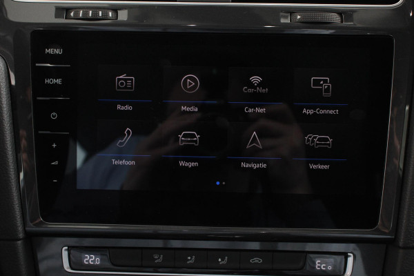 Volkswagen e-Golf Edition Automaat | Navigatie | Apple Carplay/Android Auto | Climate Control | Cruise Control | Lichtmetalen velgen 17" | Parkeer Sensoren V+A