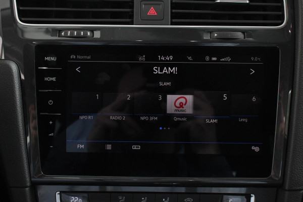 Volkswagen e-Golf Edition Automaat | Navigatie | Apple Carplay/Android Auto | Climate Control | Cruise Control | Lichtmetalen velgen 17" | Parkeer Sensoren V+A