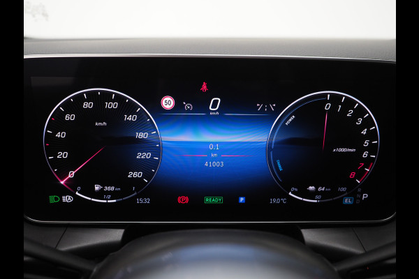Mercedes-Benz GLC 300e 4MATIC 320PK | Leder | Camera | Stoelverwarming | LED | DAB | Climate | Carplay