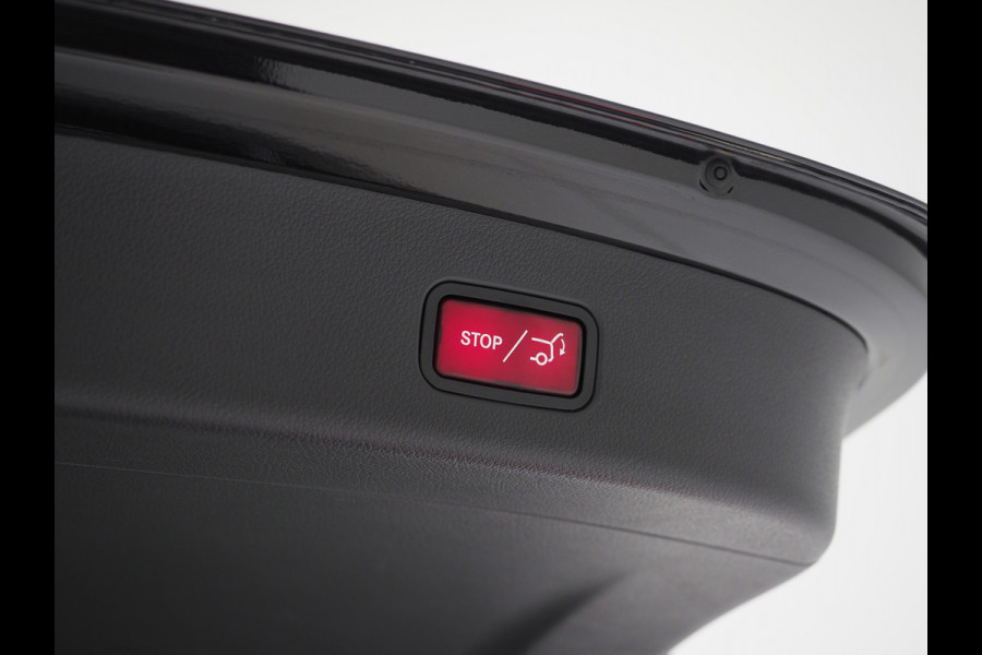 Mercedes-Benz GLC 300e 4MATIC 320PK | Leder | Camera | Stoelverwarming | LED | DAB | Climate | Carplay