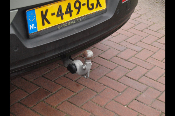 Volvo XC40 Recharge P8 AWD R-Design | SOH 93% | Camera | Trekhaak | Apple Carplay | Cruise Control |