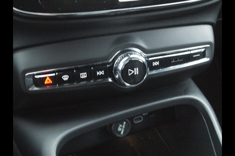 Volvo XC40 Recharge P8 AWD R-Design | SOH 93% | Camera | Trekhaak | Apple Carplay | Cruise Control |