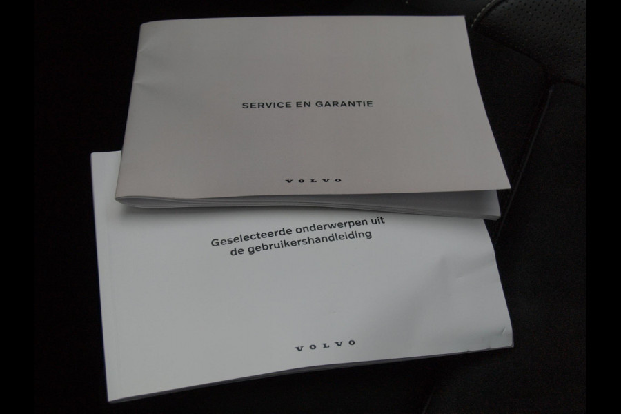 Volvo XC40 Recharge P8 AWD R-Design | SOH 93% | Camera | Trekhaak | Apple Carplay | Cruise Control |